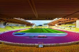 杨毅：同样作为传统组织后卫 基德和保罗谁的水平更高呢？